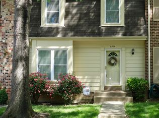 2814 Shawn Leigh Dr, Vienna, VA 22181