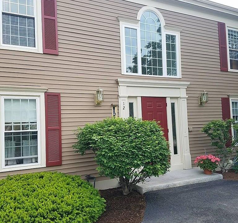 1st image of 12 Essex Green Ln #D