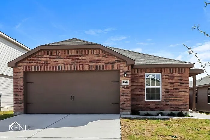 4 bed, 2.0 bath, 1794 sqft, $1,925 — Photo 1