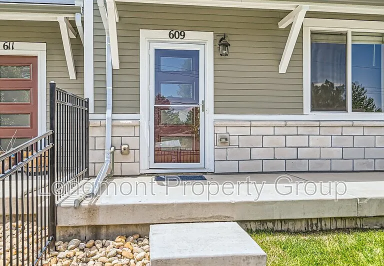 609 Stonebridge Dr — Photo 26