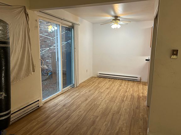 5th image of 12220 SE 60th St APT 23