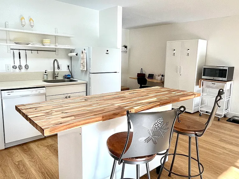 100 Kerr Pkwy #36 — Photo 6