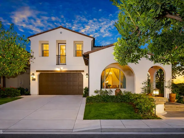 706 E Lemon Swirl Dr, Azusa, CA 91702