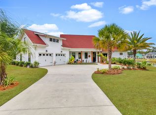 400 Shoreside Dr, Hardeeville, SC 29927