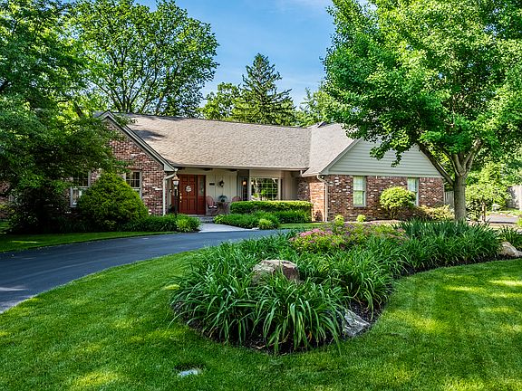 3rd image of 1711 Wood Valley Dr