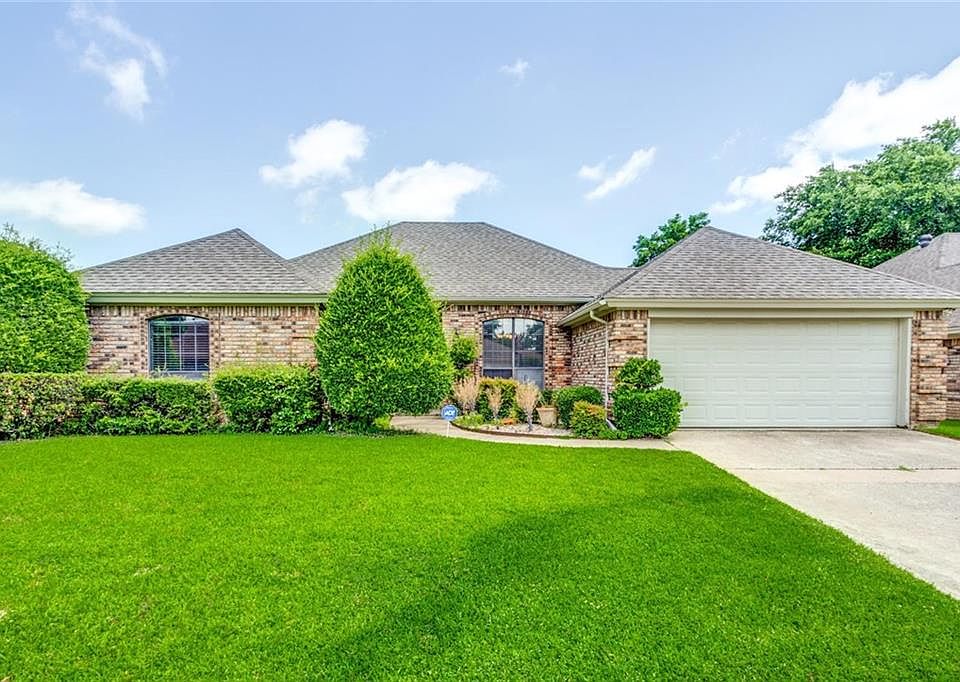 1st image of 2505 Woodfield Way