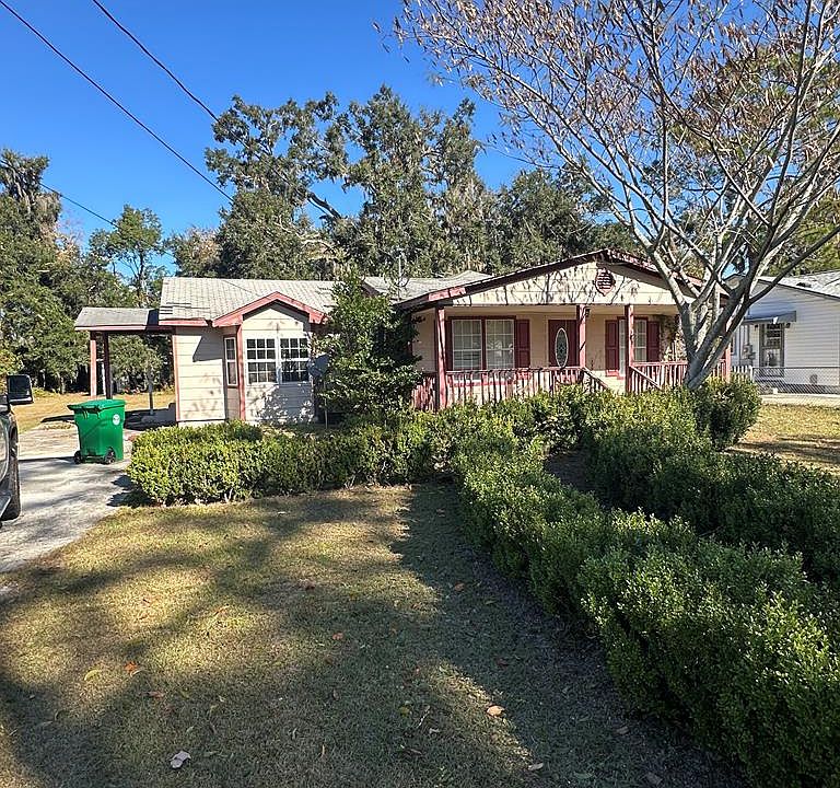 1st image of 524 Smith Dr