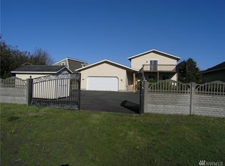 518 Point Brown Ave SE, Ocean Shores, WA