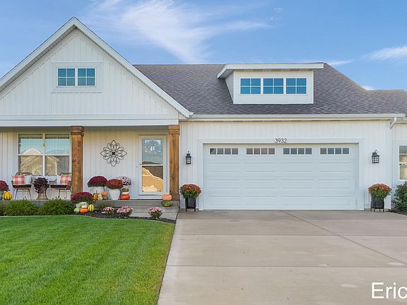 2nd image of 3932 Elm Ridge Dr