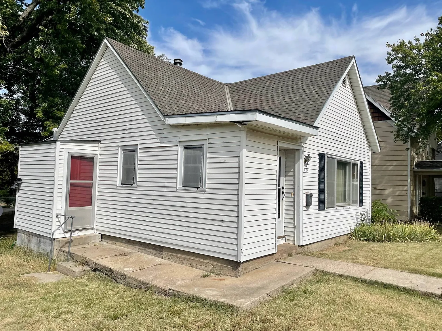 2 bed, 1.0 bath, $850 — Photo 3