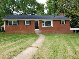 2426 Briarwood Dr, Burlington, NC 27215