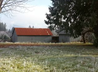 420 Titus Rd, Castle Rock, WA 98611