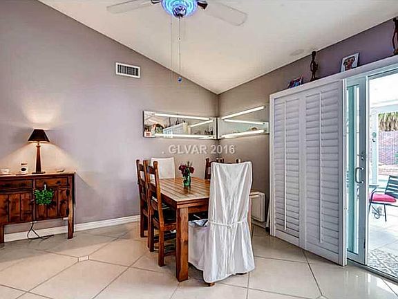 3rd image of 3781 S Torrey Pines Dr