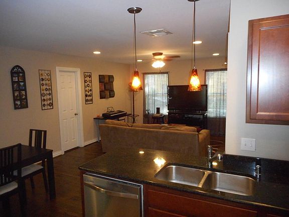 5th image of 4754 Bradford Dr #4754A
