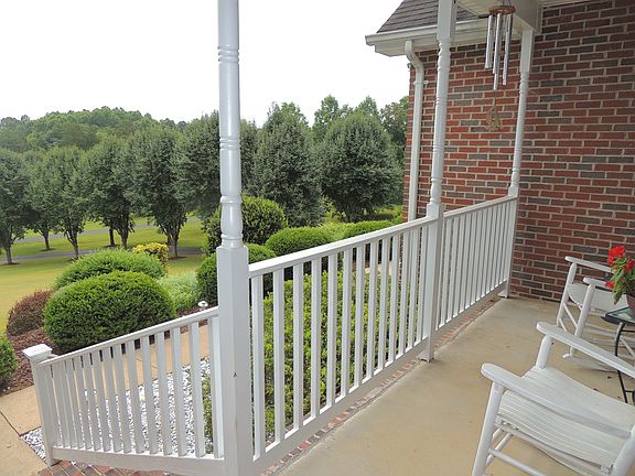 3rd image of 1470 Ashley Ct