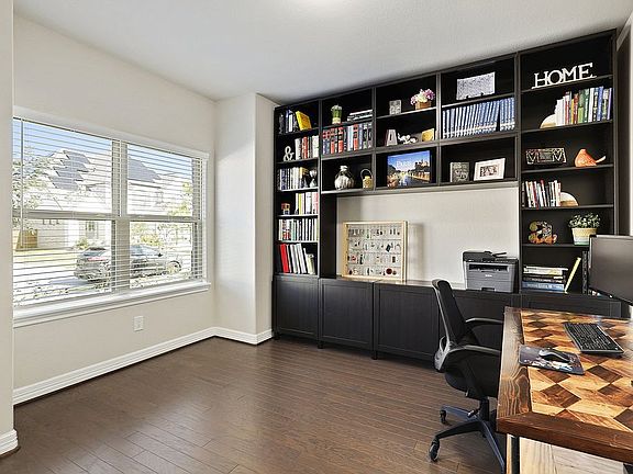 3rd image of 12122 Ballshire Pines Dr
