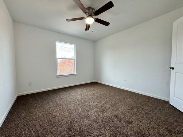 3515 S Trunk Ave, Dallas, TX 75215