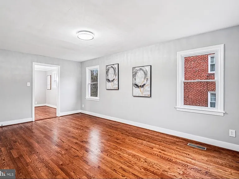 5408 14th Pl — Photo 15