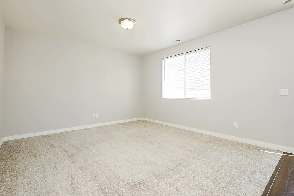 3 bed, 2.5 bath, 1603 sqft, $2,235 — Photo 4