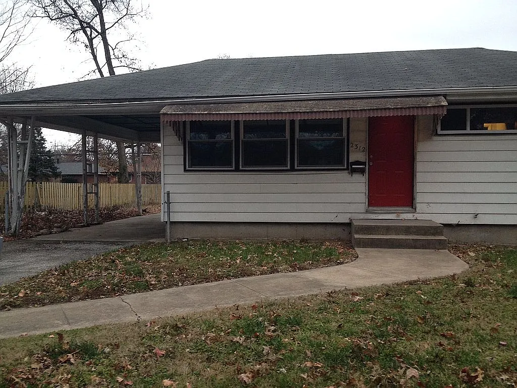 2312 Clark Ave photo 1