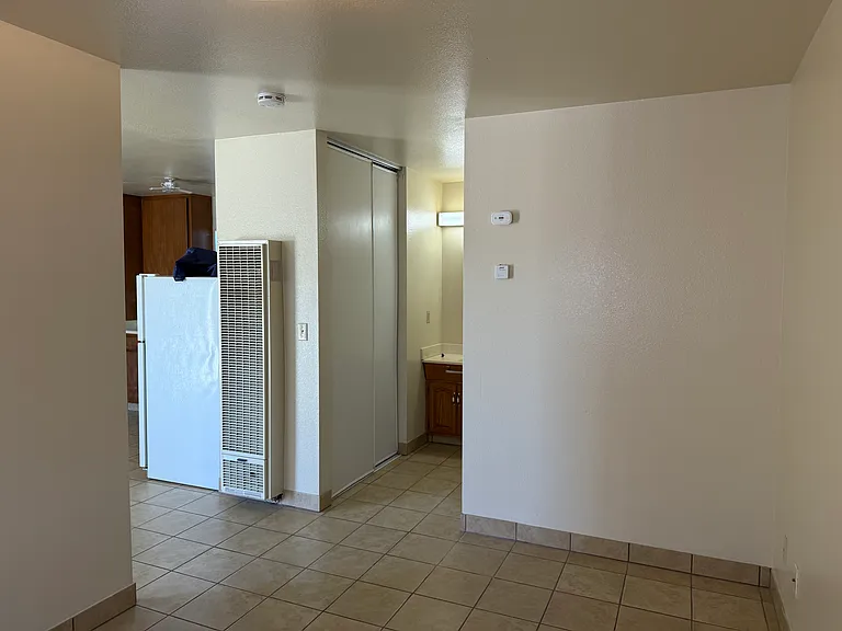 409 N 3rd St #2 — Photo 3