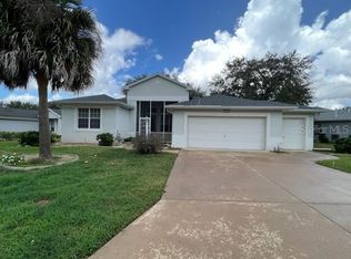 20635 Queen Alexandra Dr, Leesburg, FL 34748