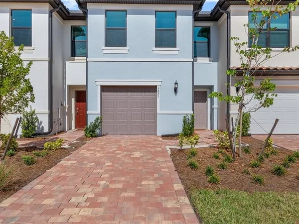1551 Lake Jessup CIR, CAPE CORAL, FL 33909