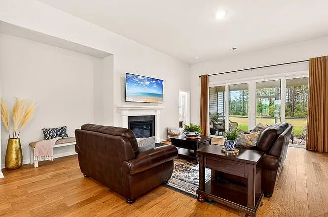 246 Silver Creek Dr #1 — Photo 31