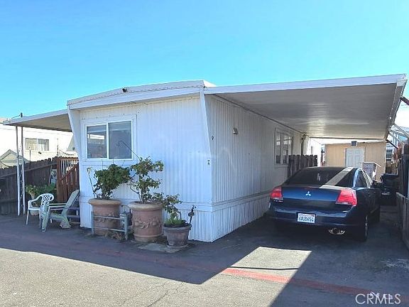 4th image of 21752 Pacific Coast Hwy Space 9