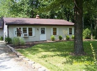 1114 Cloverleigh Dr, Madison, OH 44057