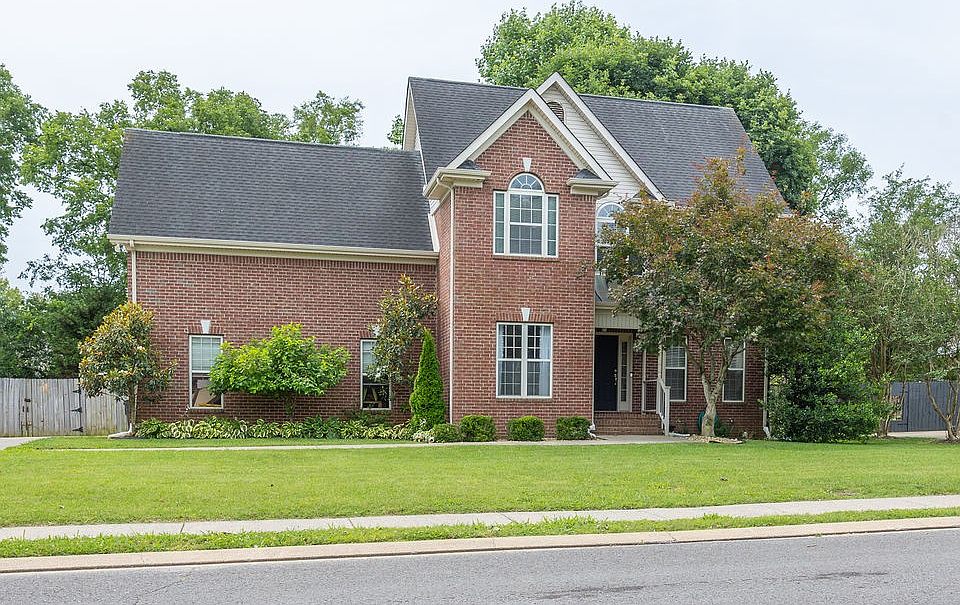 1st image of 2531 Burgess St
