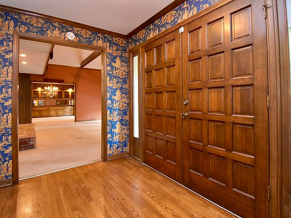 3rd image of 139 Stonebrook Rd