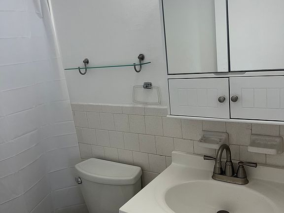 3rd image of 310 Copeland St #44