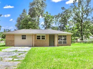 9460 Dabney Dr, Denham Springs, LA 70726