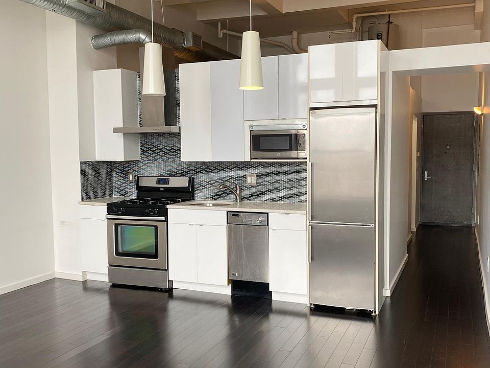 1st image of 724 Market St #601