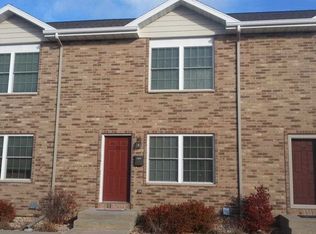 3470 Hillcrest Rd UNIT 11, Dubuque, IA 52002