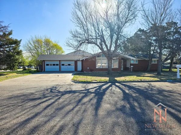 1008 Anderson St, Garden City, KS 67846
