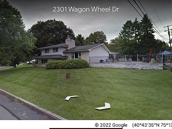 2nd image of 2301 Wagon Wheel Dr