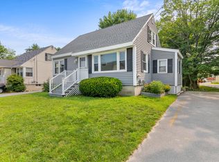 38 Skillings St, South Portland, ME 04106