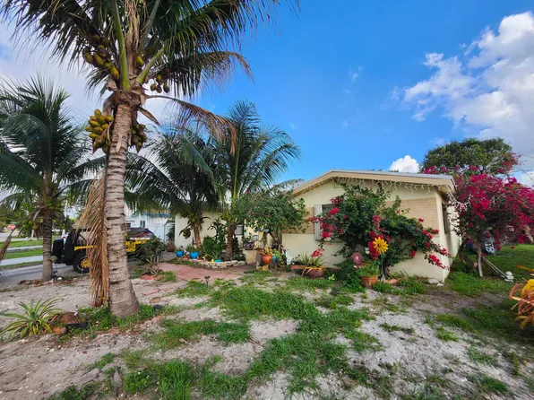 6651 Allen Street, Hollywood, FL 33024