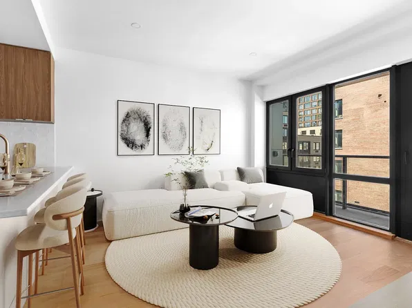 36 India St #6A, Brooklyn, NY 11222