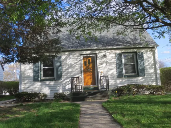 7055 West Beloit ROAD, West Allis, WI 53219
