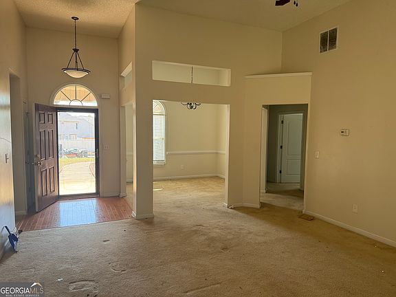 5th image of 3868 Twin Ridge Ln