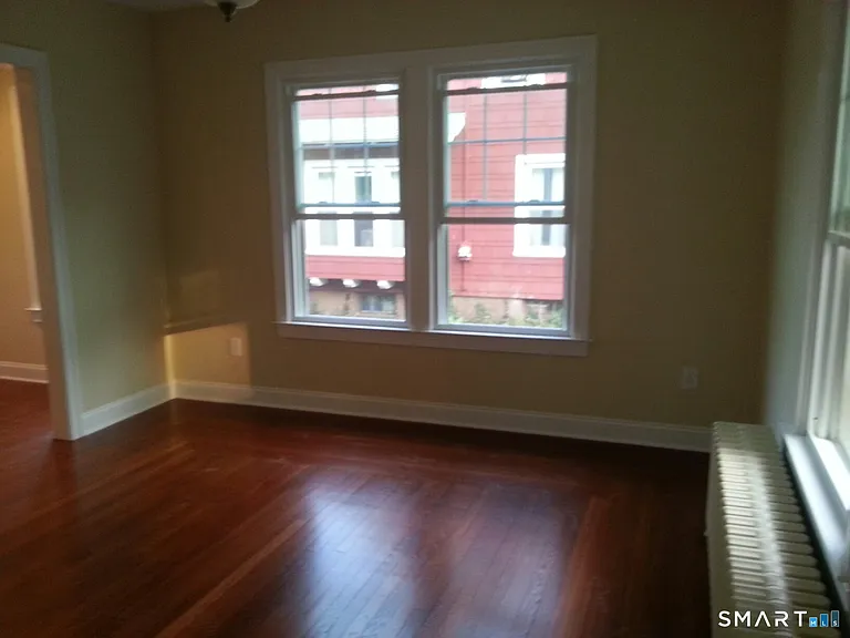 356 Townsend Ave — Photo 21