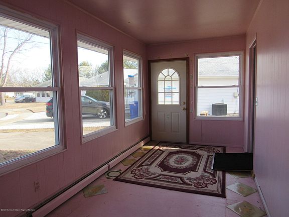 3rd image of 27 Mount Dashan Ln