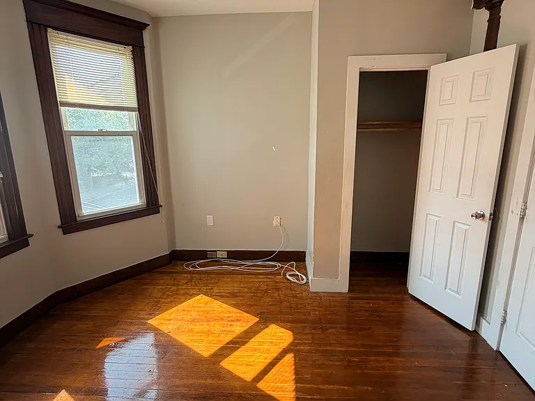 72 Peck Ave #2 — Photo 2
