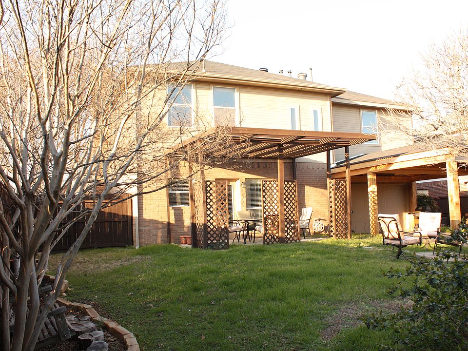 1st image of 10361 Castle Dr