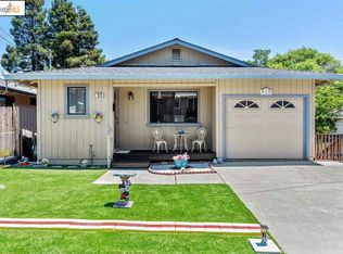 920 Palm Ave, Martinez, CA 94553