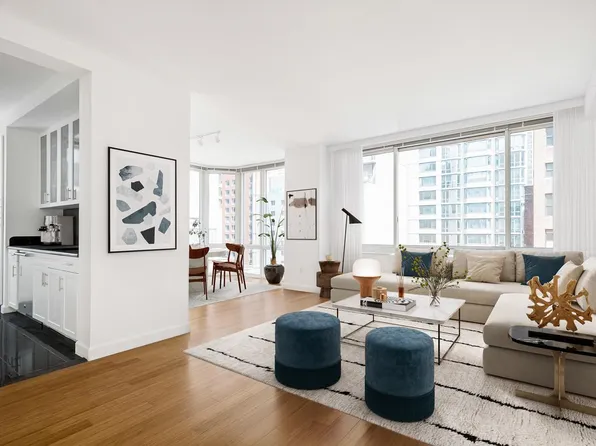 320 West 38th Street image 1 of 14