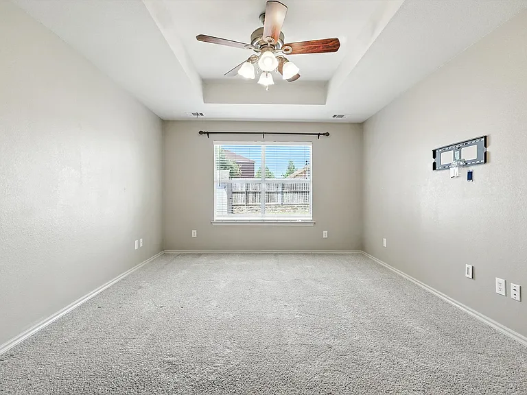 6012 Parkplace Dr — Photo 26
